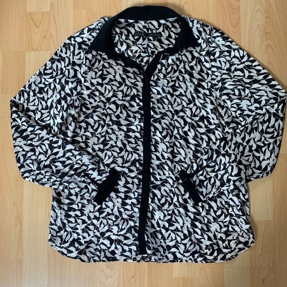 Black & White Printed Zara Blouse Size Medium - Picture 1 of 9